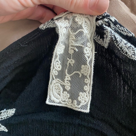 Tie Front Black Floral Top - Picture 2 of 3